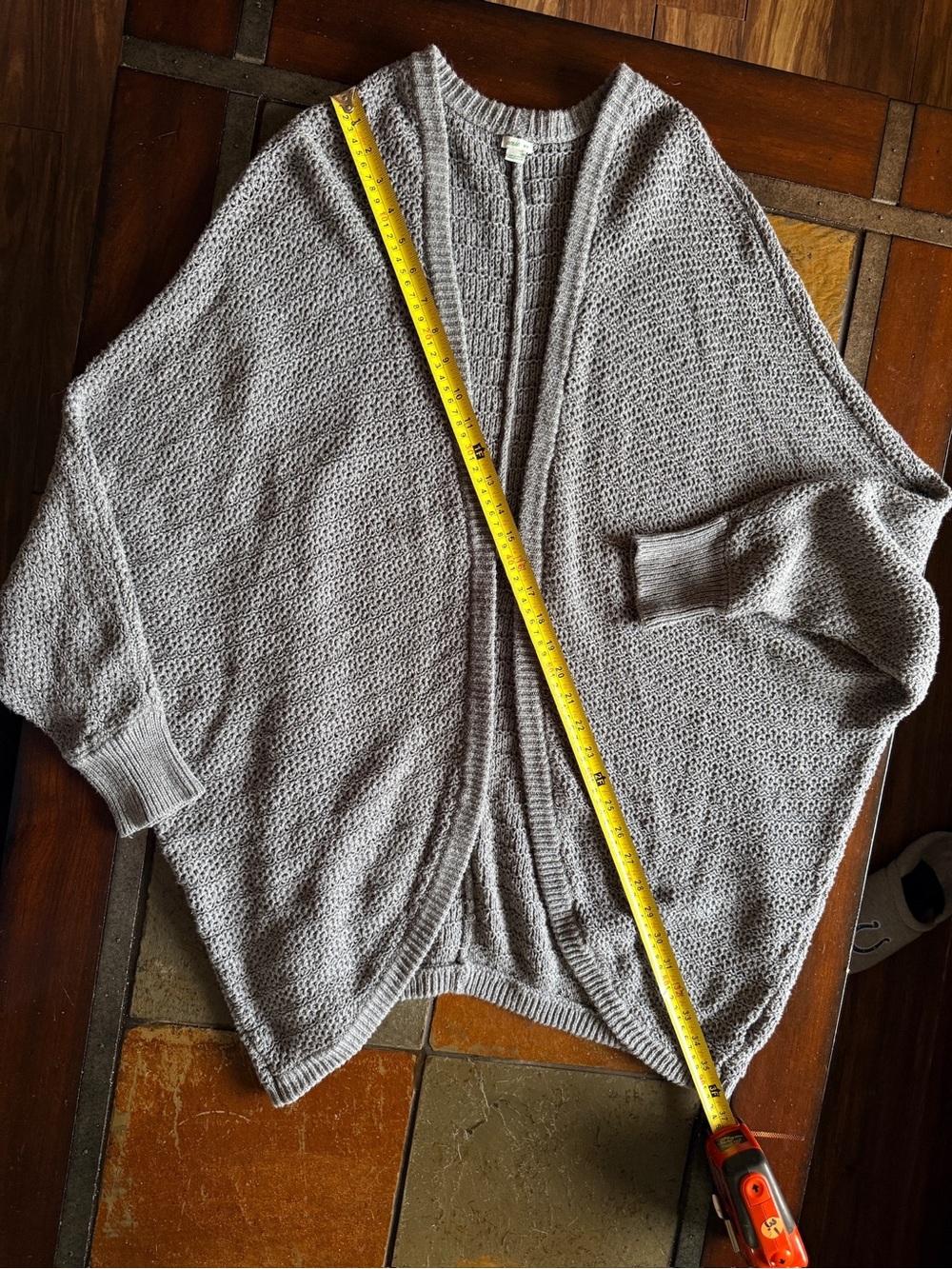 Aerie medium chunky gray open kimono sweater lightweight a frame loungewear